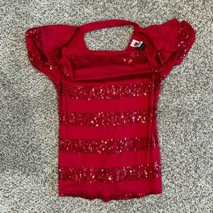 Closet clean out. Size small. Great condition.